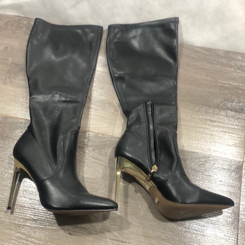 BEBE Valeria Knee High Zip Stretch Gold Heel Boots New